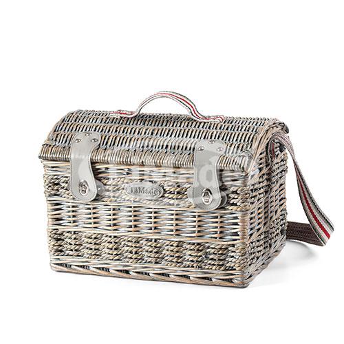 LMD 1-1100  Picnic Basket for 4 Person