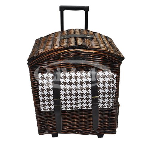 LMD1-0919  Picnic Basket for 4 Person